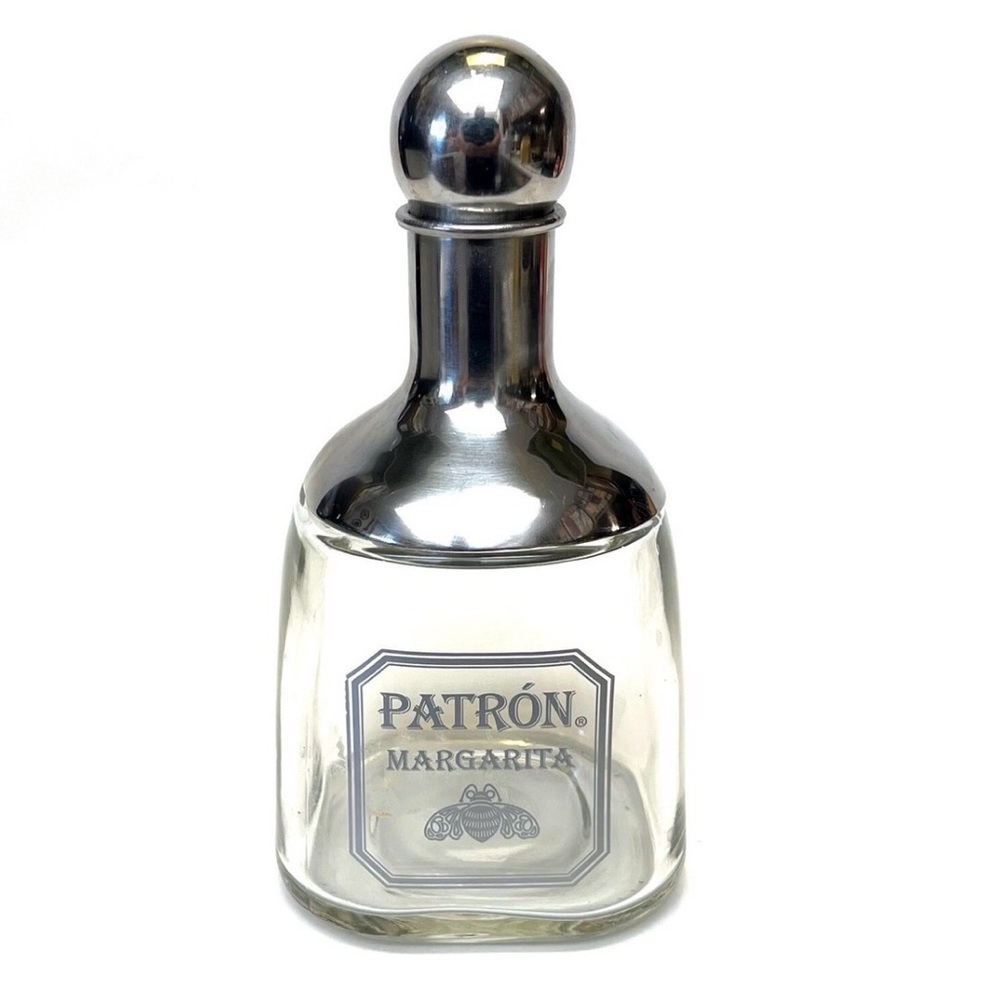 Patrón Margarita Glass Cocktail Shaker Decanter w/ Steel Colored Lid Barware